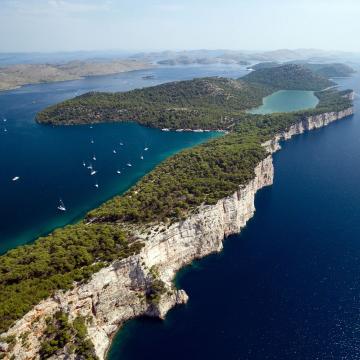 Suggested 2 week sailing itinerary from Sibenik (North)